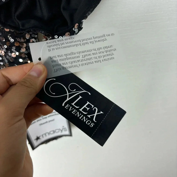 NWT Alex Evenings Black Silver Sequin Party Disco Off Shoulder Formal Blouse S - Picture 8 of 10